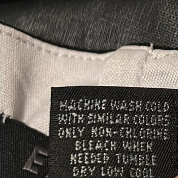 Express, Sleeveless, V-Neckline, Knee Length Dress, Balck/Gray, Size 7/8 - Picture 4 of 4